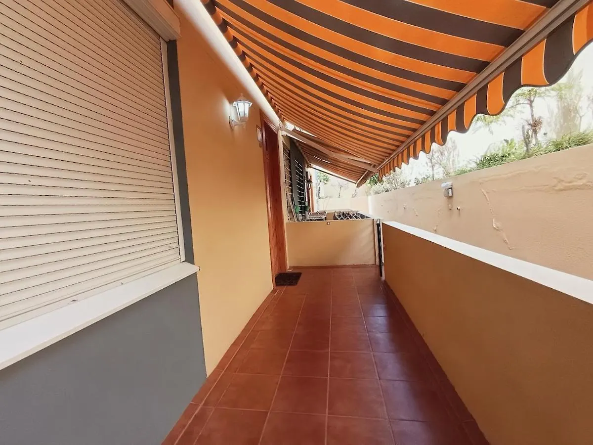 Argos Sunset Apartment Канделария